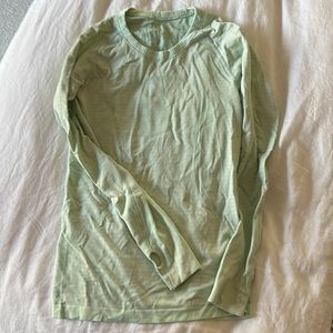Lululemon Swiftly Tech Long-Sleeve